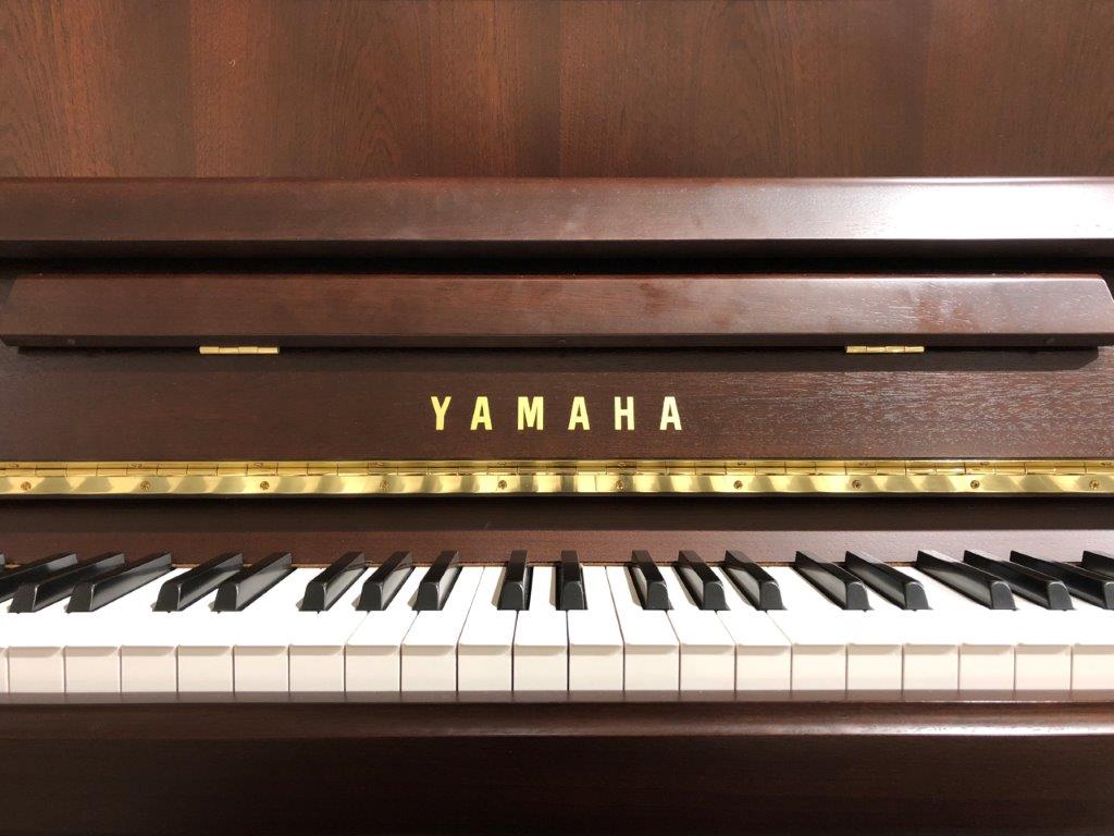 YAMAHA Piano B2 